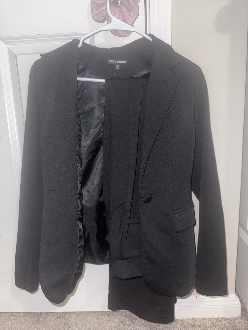 Fashion Nova Black Woman’s One-Button Blazer - Matching Set